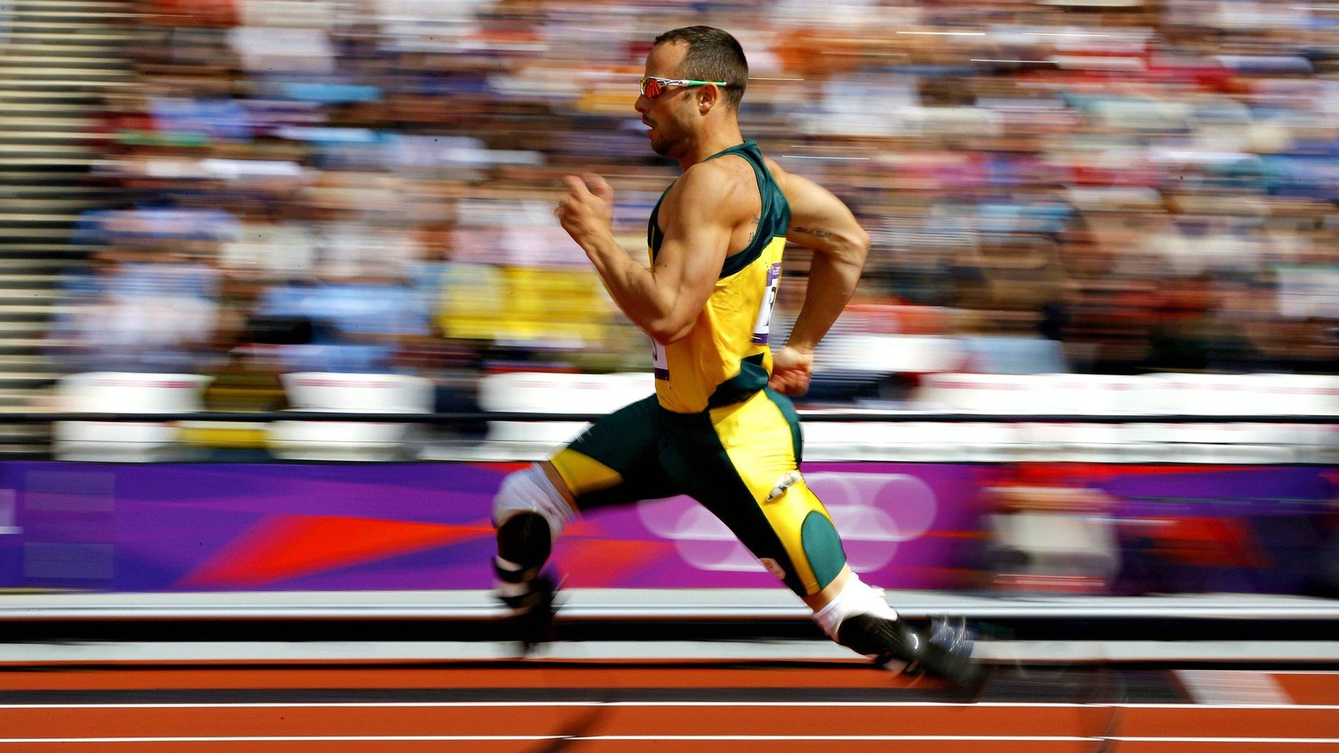 半岛体育官网 -田径赛场焦点！中国队对阵法国队，球星闪耀，全场焦点无人能挡